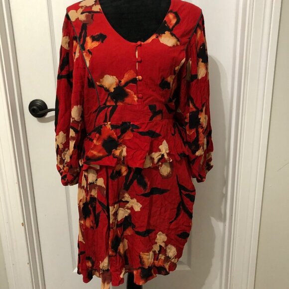 Band Of The Free ‎ Women's Red & Black Floral Button-Front Dress Size Medium NWT - Picture 3 of 8